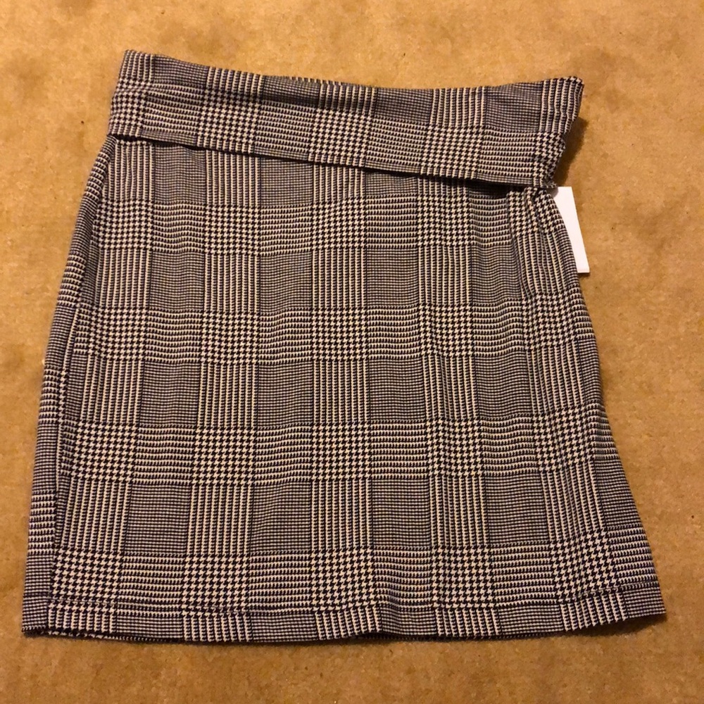 Plaid skirt